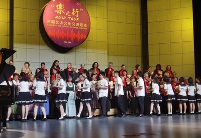 以美為媒 其“樂”融融——“樂之行”合唱藝術文化交流活動圓滿舉辦